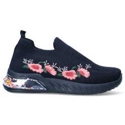 Clearance Baskets - Misstyl MAELO 09 Sneakers